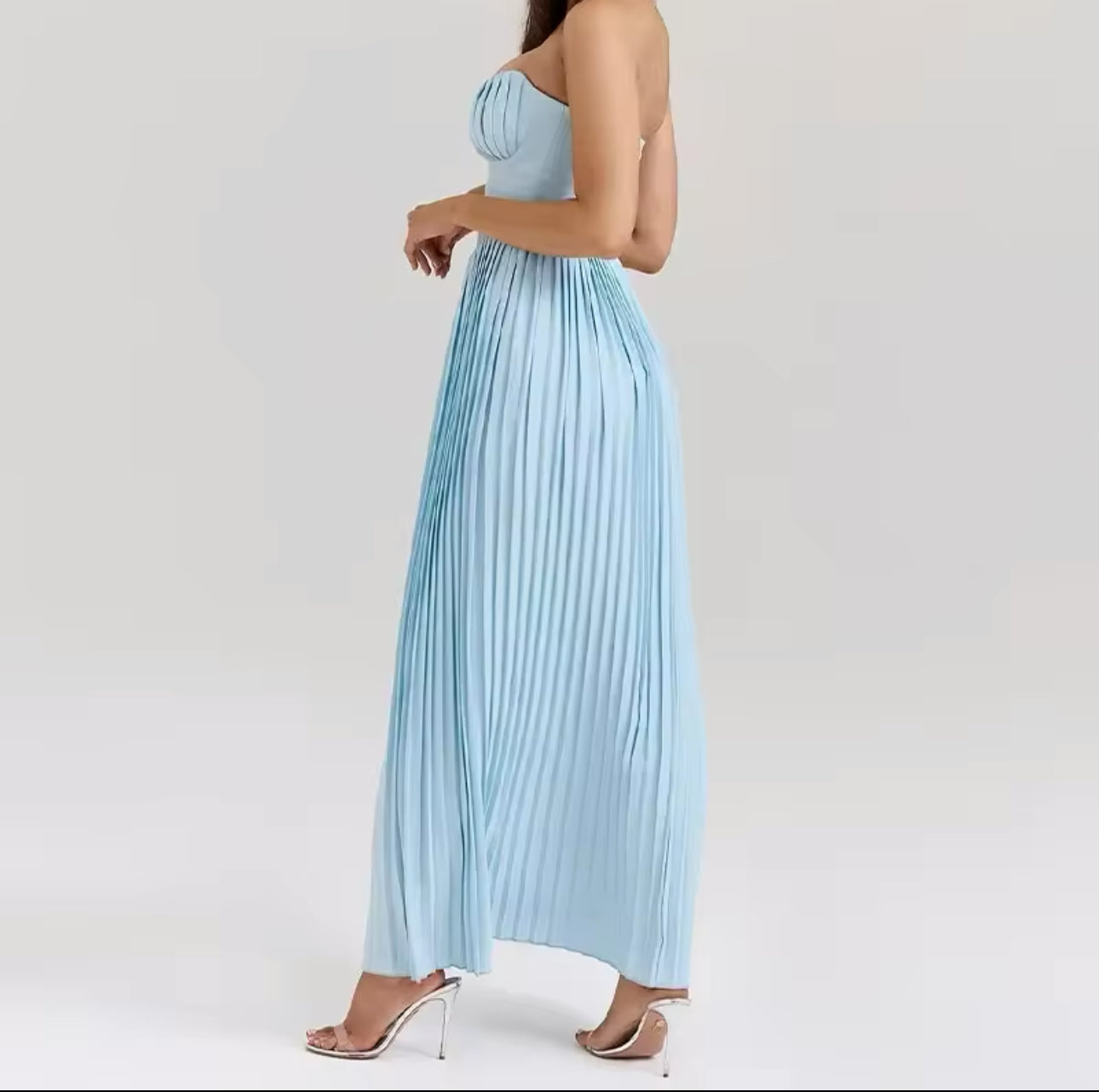 Adel - blaues Maxikleid