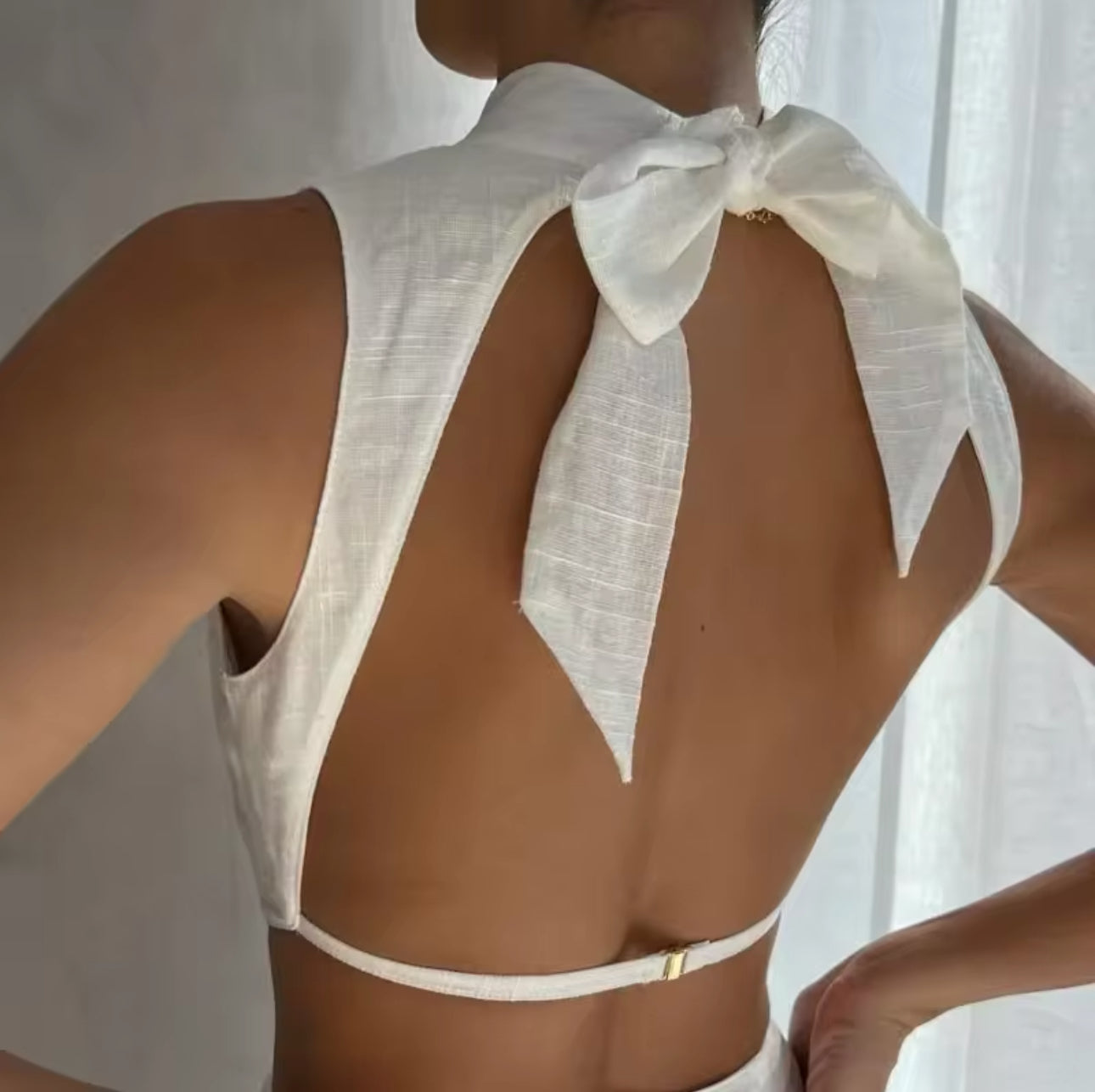 Bonnie - white dress