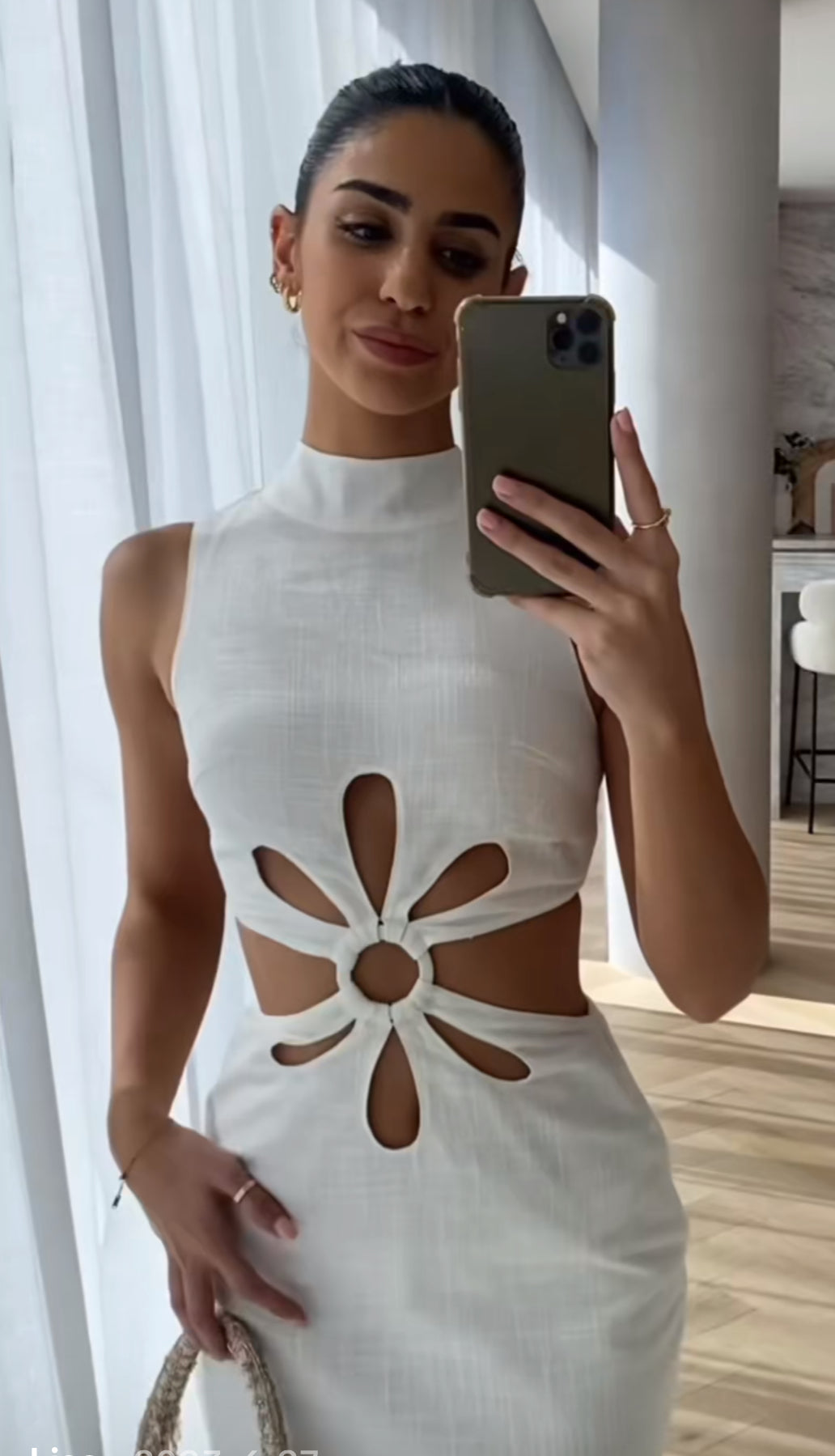 Bonnie - white dress