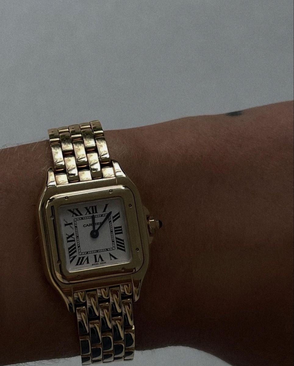 Meliha - Retro Uhr